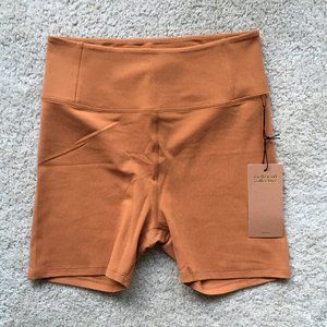 Girlfriend Collective Spice FLOAT Ultralight Run Short NWT